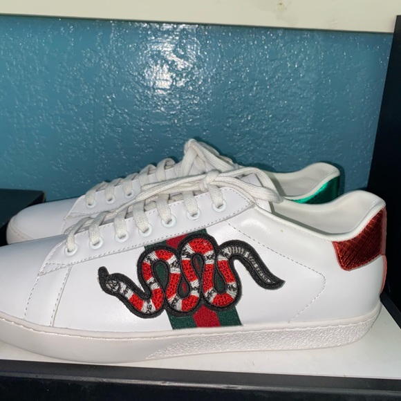 Gucci shoes